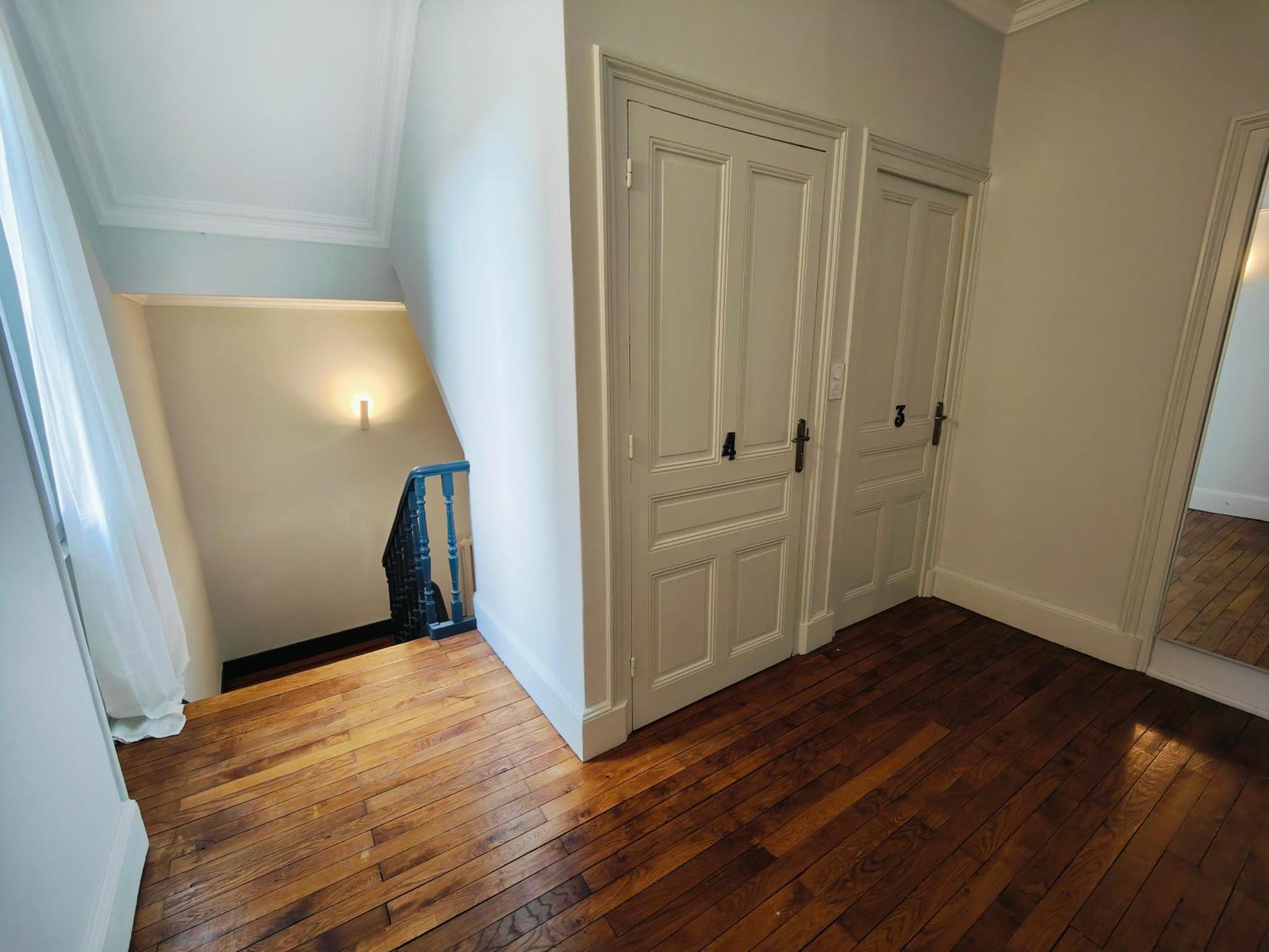 Self-Checkin Town House - Rooms To Rent In A Beautiful Modern Town House - Not A Hotel - Location De Chambres Avec Arrivee En Autonomie - Extra Fee For Sheets And Towels - Private Parking - Check Your Plateform Inbox And Follow Check-In Instructions Saint-Romain-en-Gal المظهر الخارجي الصورة