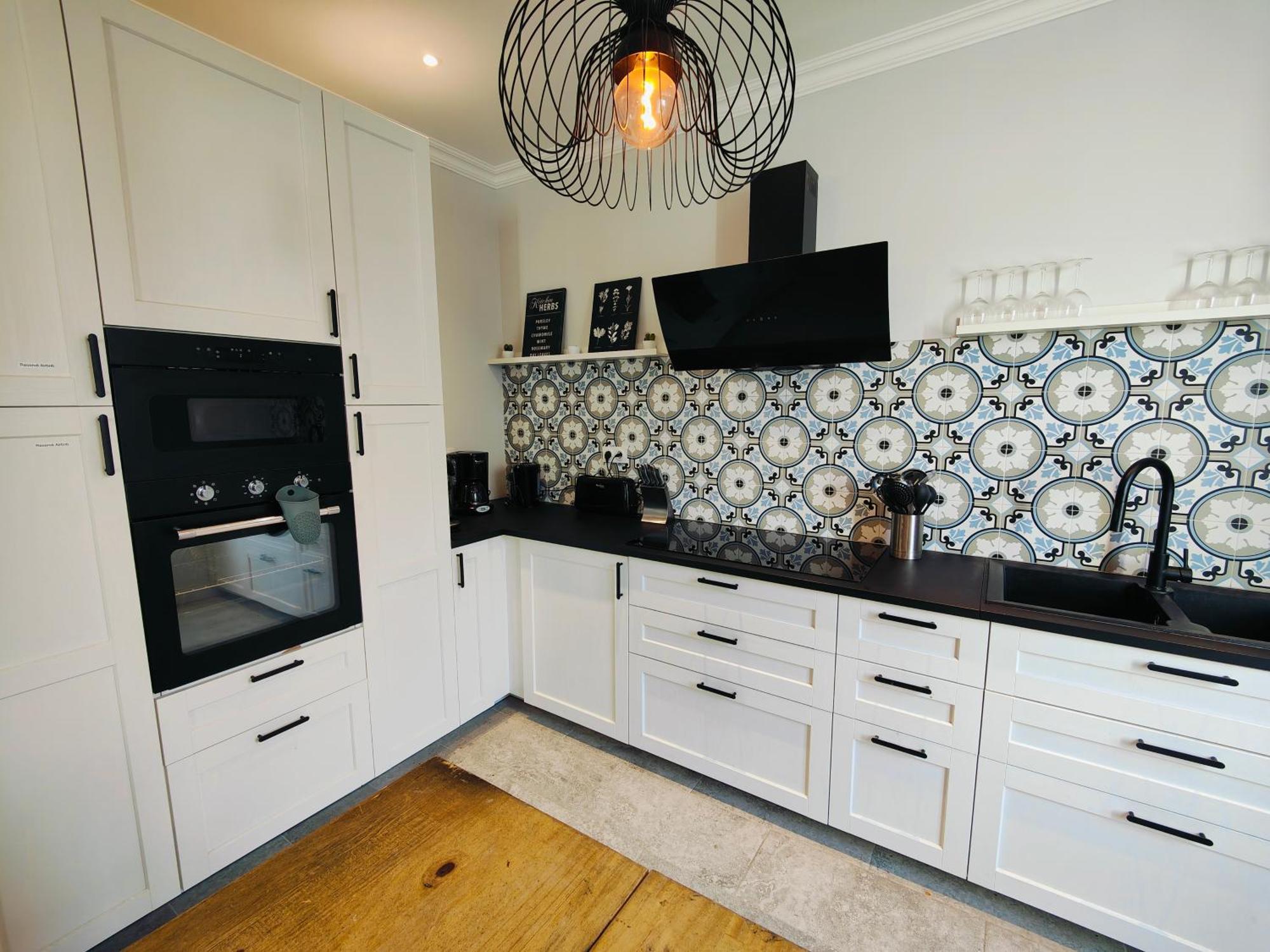 Self-Checkin Town House - Rooms To Rent In A Beautiful Modern Town House - Not A Hotel - Location De Chambres Avec Arrivee En Autonomie - Extra Fee For Sheets And Towels - Private Parking - Check Your Plateform Inbox And Follow Check-In Instructions Saint-Romain-en-Gal المظهر الخارجي الصورة