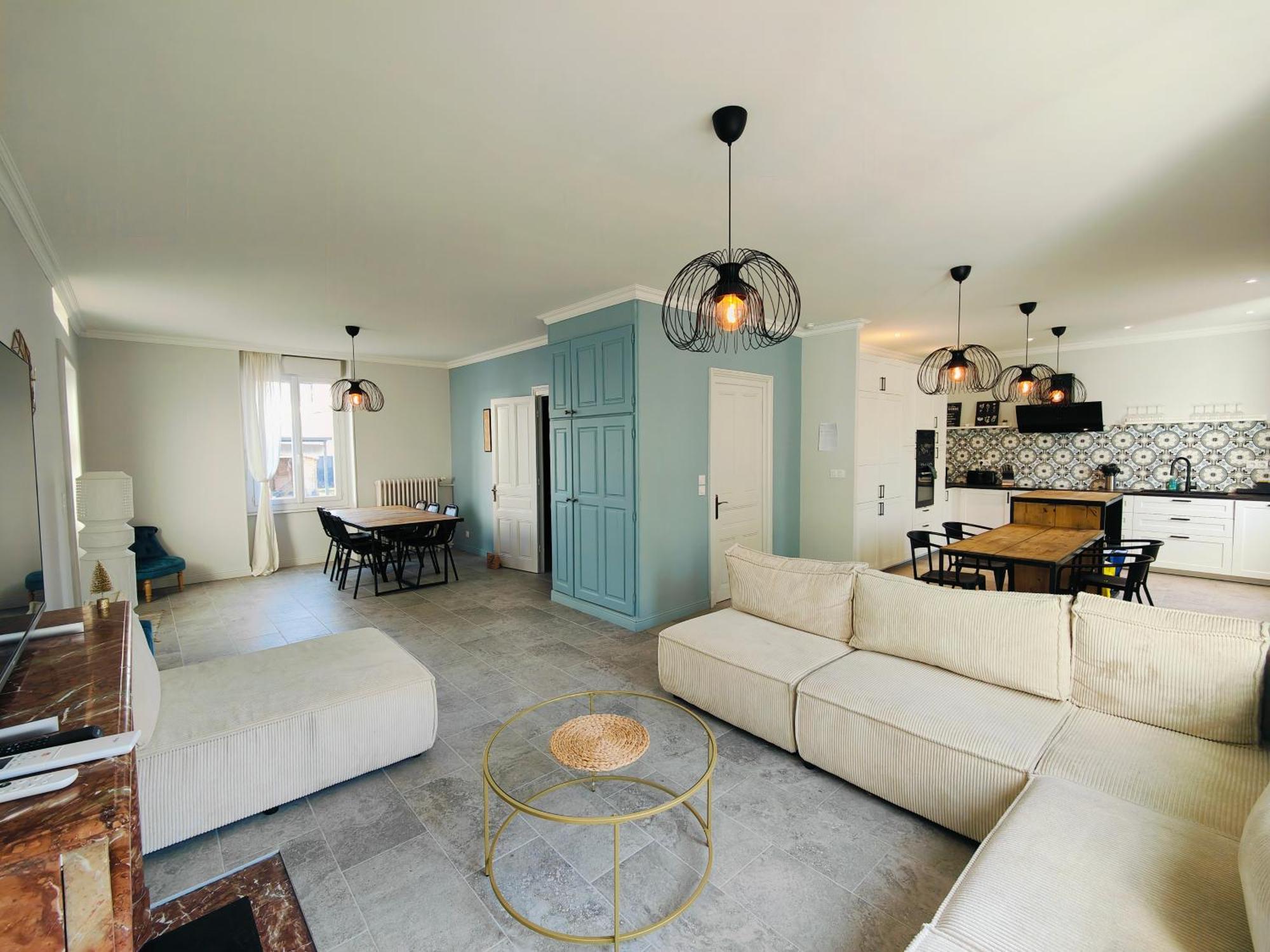 Self-Checkin Town House - Rooms To Rent In A Beautiful Modern Town House - Not A Hotel - Location De Chambres Avec Arrivee En Autonomie - Extra Fee For Sheets And Towels - Private Parking - Check Your Plateform Inbox And Follow Check-In Instructions Saint-Romain-en-Gal المظهر الخارجي الصورة